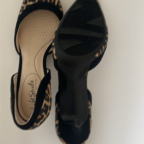 LifeStride Saldana Pump Size 9 1/2  EUC - Picture 5 of 10